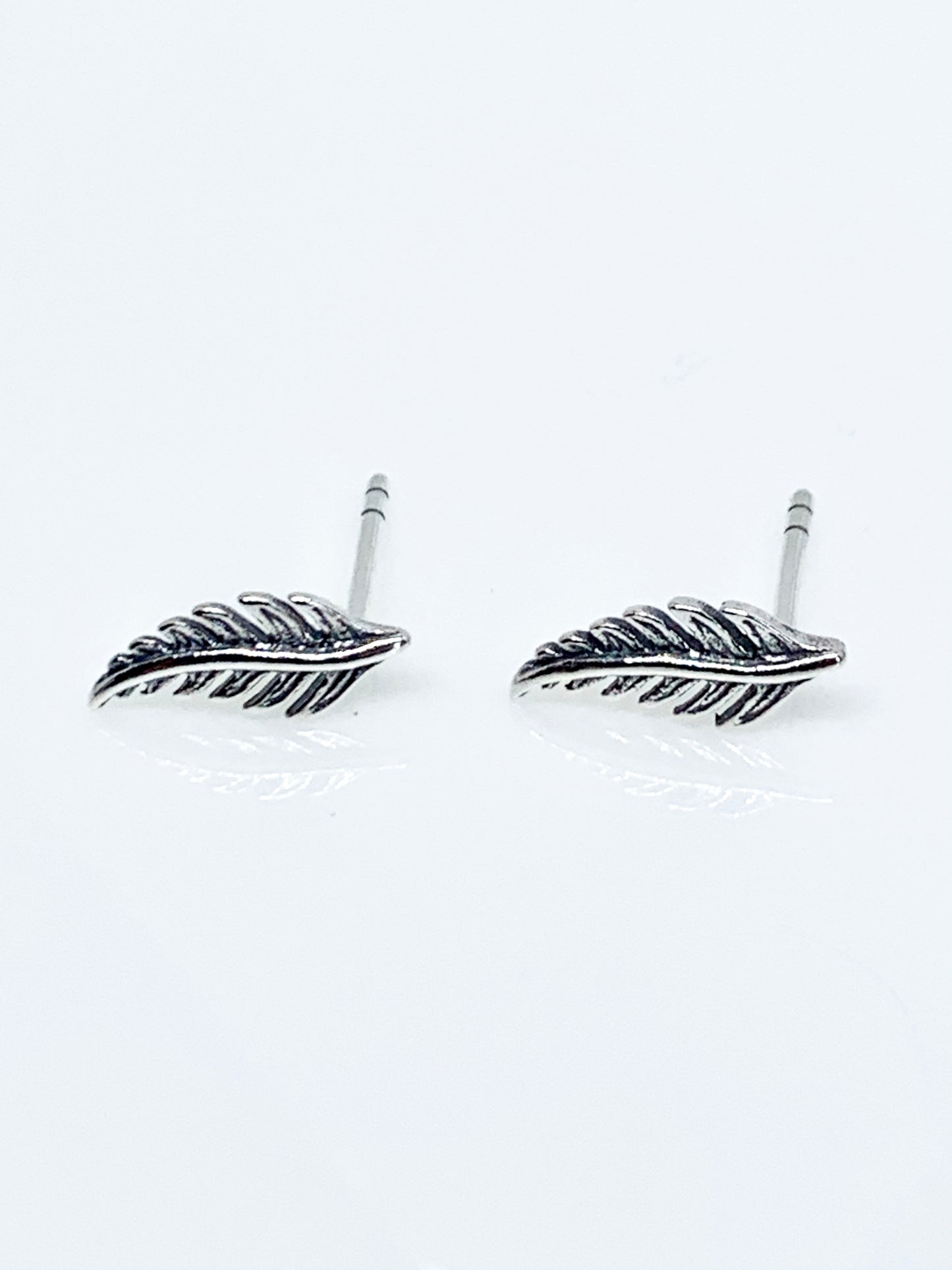 Feather Sterling Silver Stud Earrings - pixi-daisy