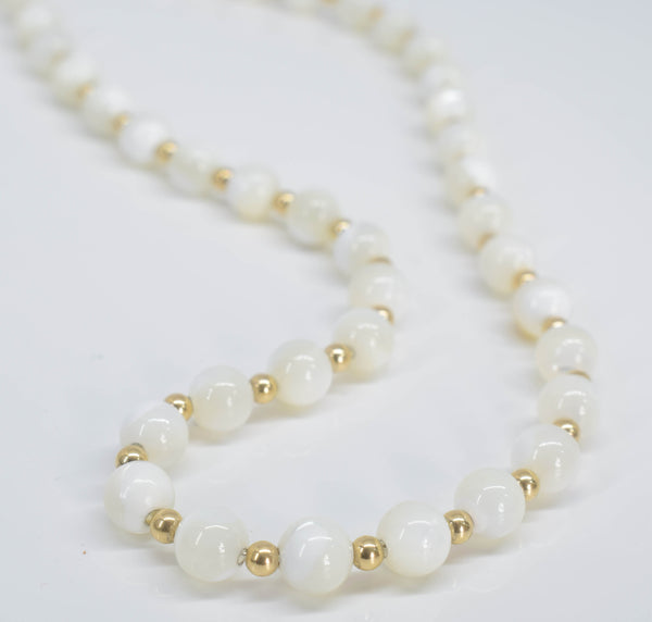 Handmade Mother of Pearl Necklace - Pixi Daisy