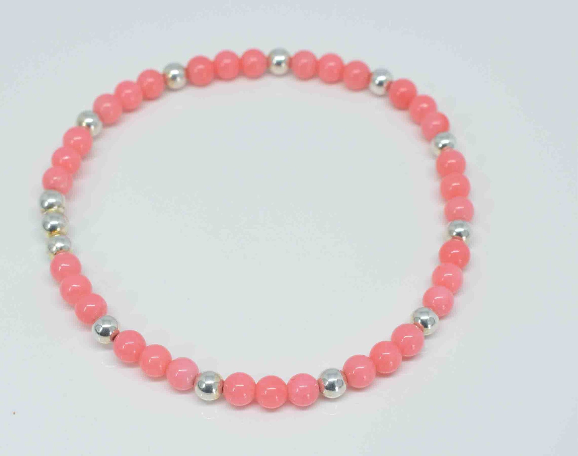 Handmade Coral Stretch Bracelet - Pixi Daisy