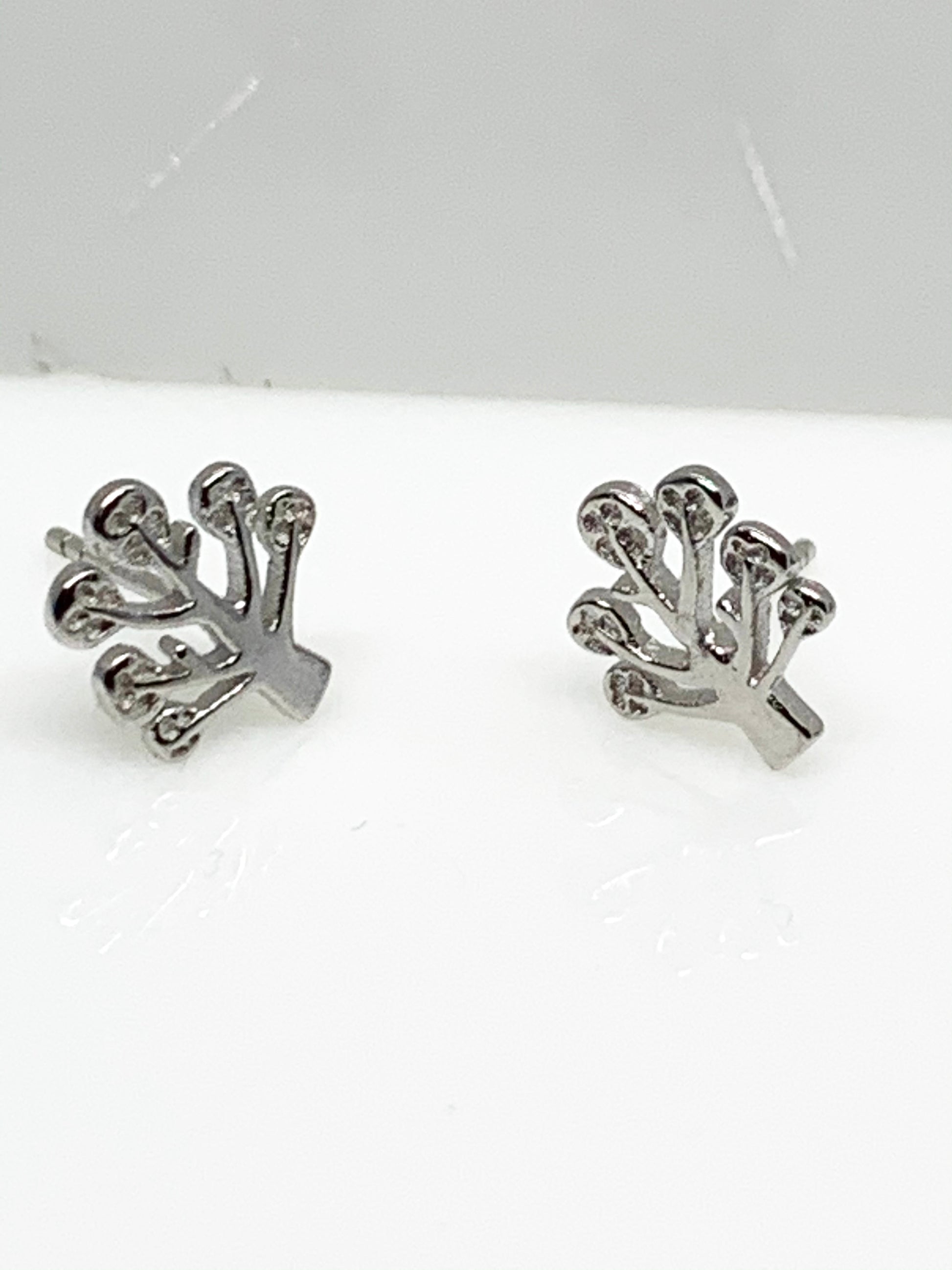 Silver Tree Ear Studs from Pixi Daisy