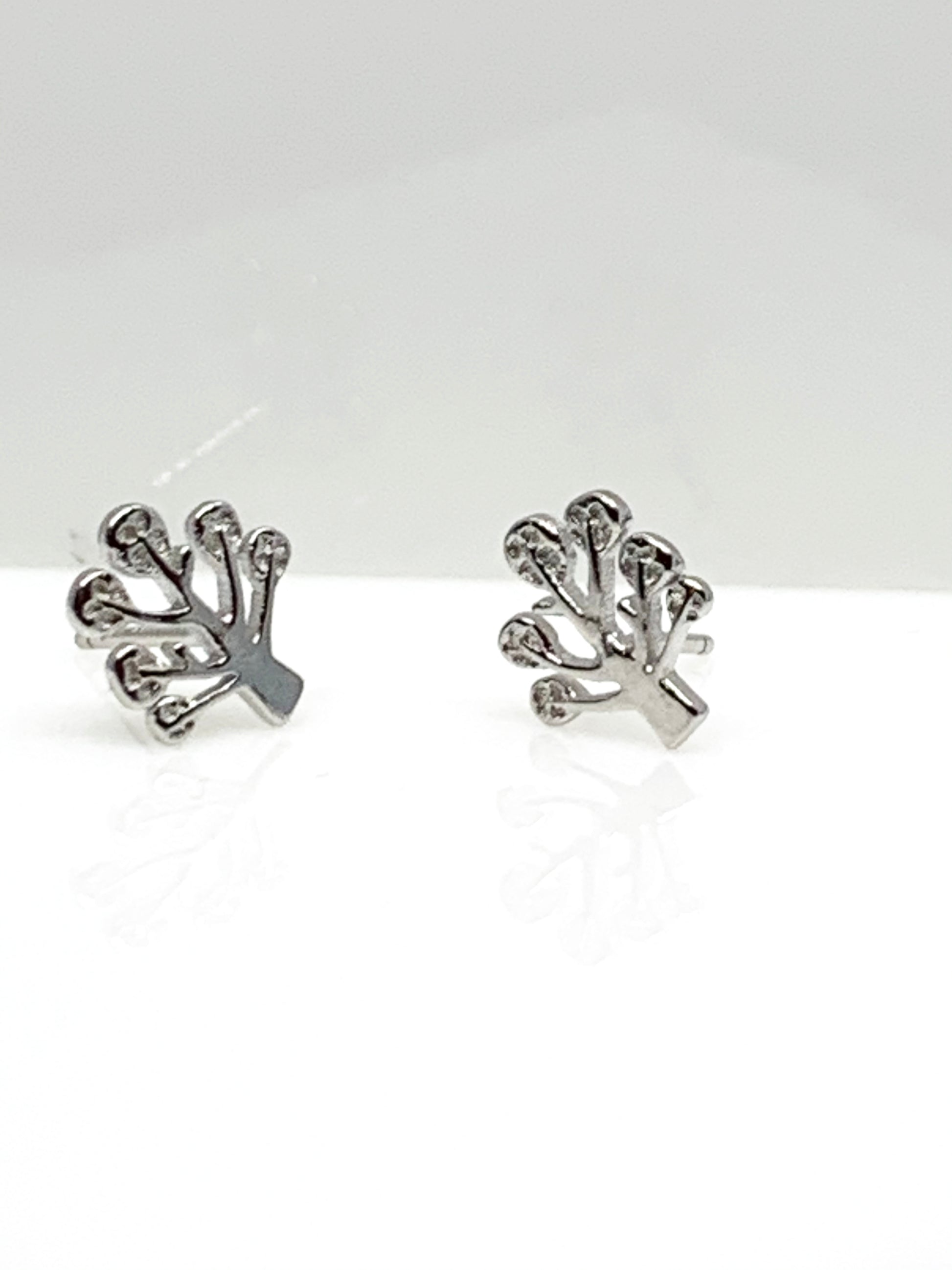 Silver Tree Ear Studs from Pixi Daisy