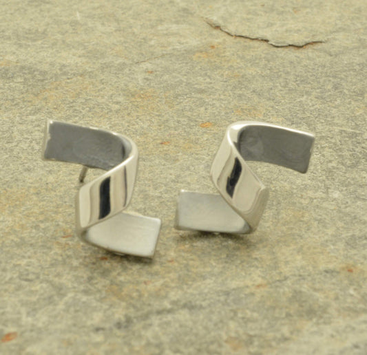 Miss Milly Twizzle Earrings from Pixi Daisy