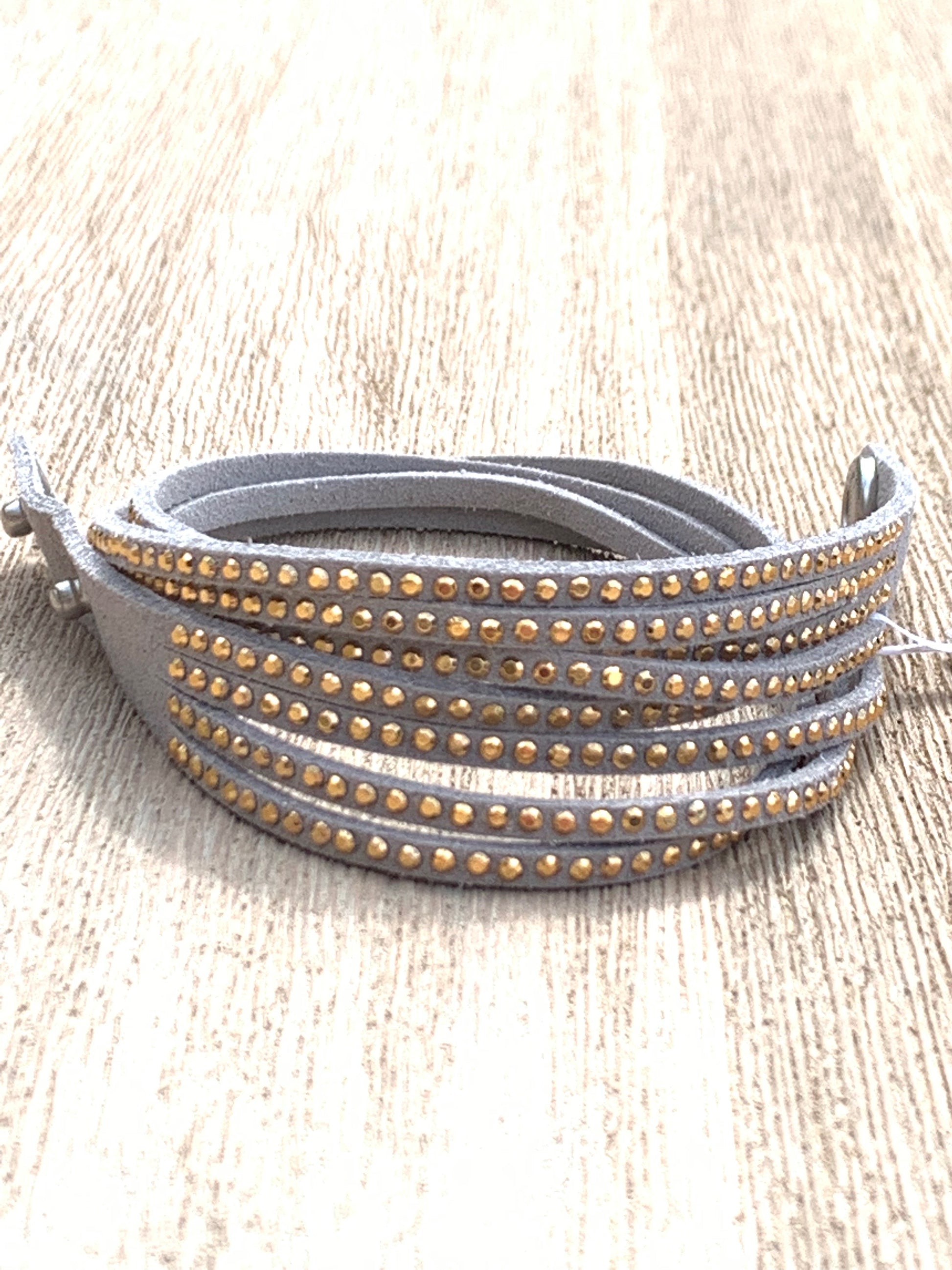 BoHo Betty  Godetia  Grey 2 Wrap bracelet - pixi-daisy