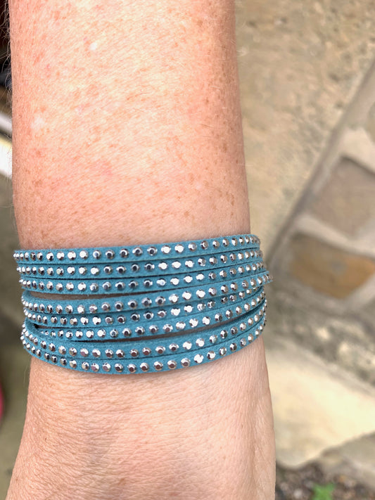 BoHo Betty Clematis Denim Blue 2 Wrap Bracelet - pixi-daisy