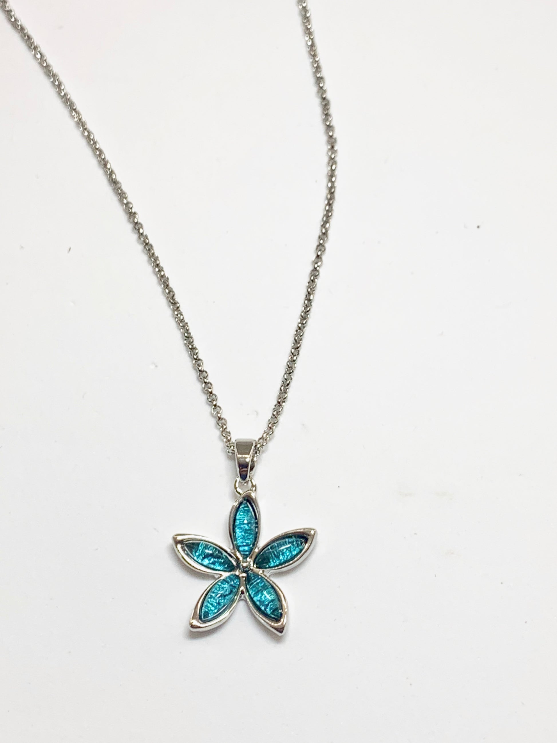 Miss Milly Aqua Flower Pendant - pixi-daisy