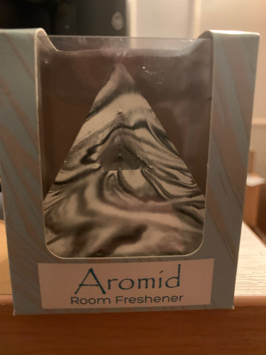 Small Pyramid Diffuser