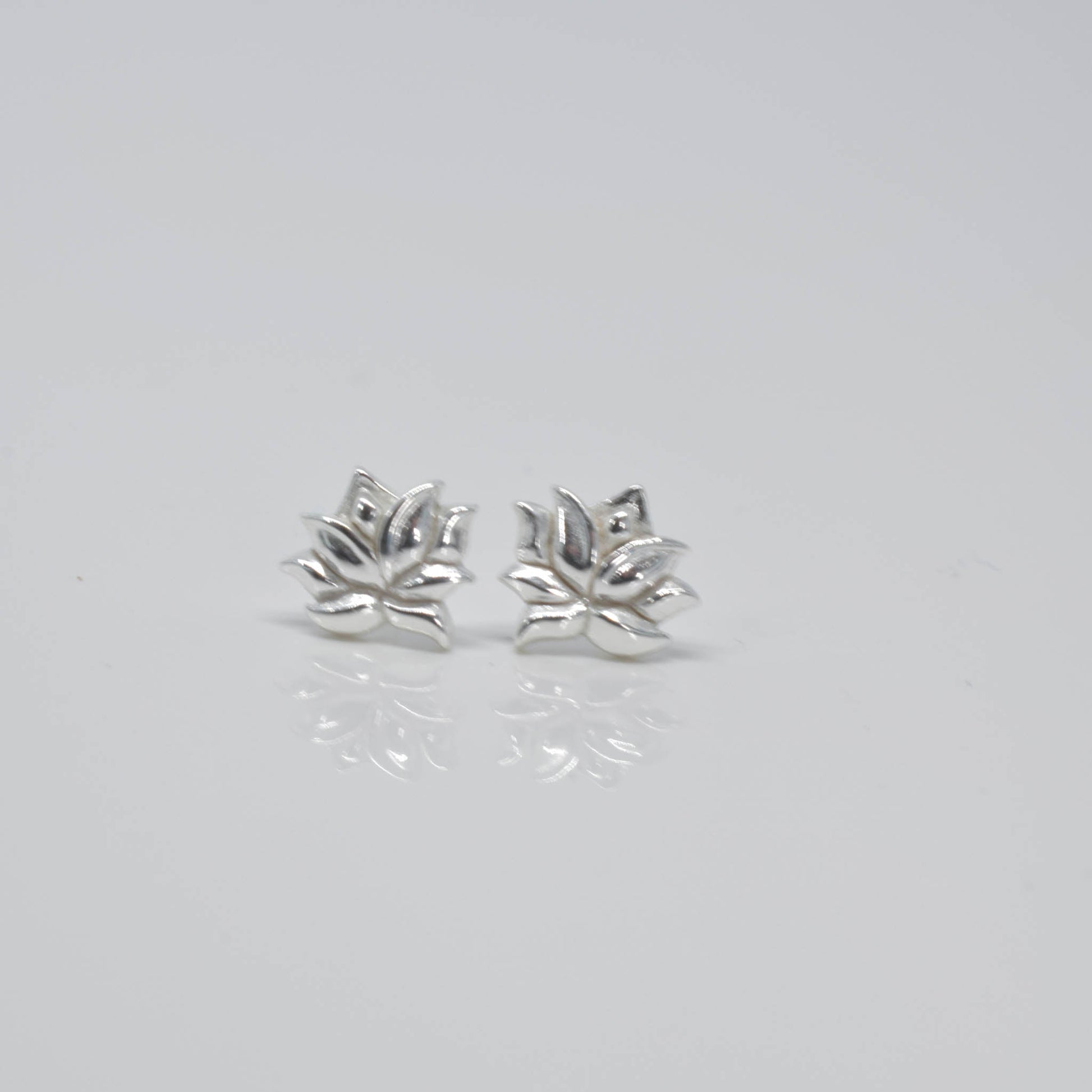 lotus flower ear studs - Pixi Daisy